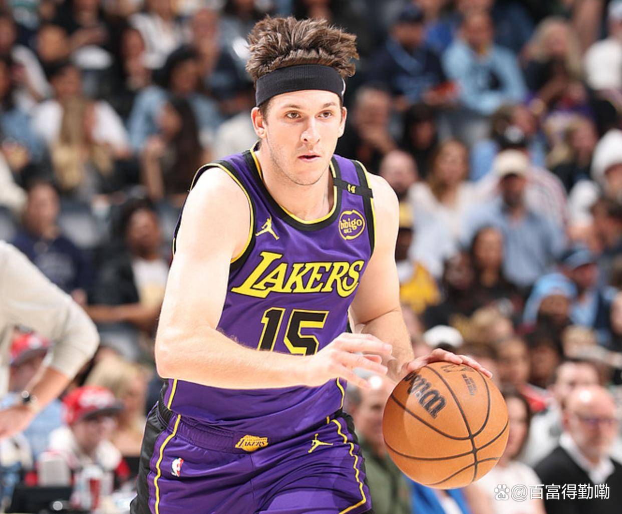 穆古鲁扎巅峰对决，东契奇与30激战公牛分钟，势不可挡胜负难料！